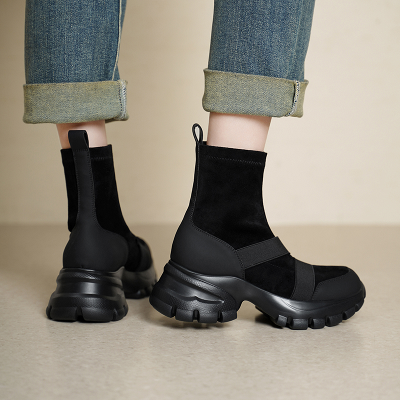 Stivaletti da Donna in Camosci - Toe Sock Split recensione e prezzo
